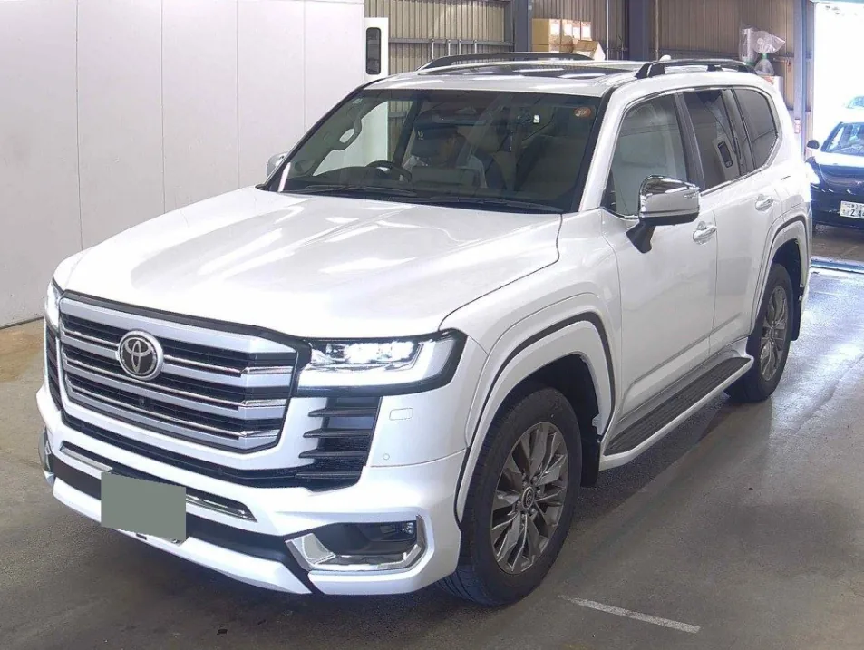 2026 Toyota Land Cruiser ZX export Japan — image 5