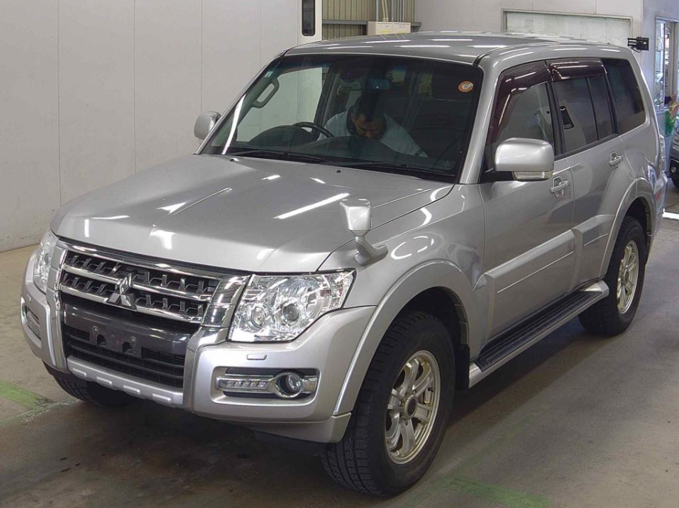 2019 Mitsubishi Pajero 5D 4WD Long Exceed for sale - image 3
