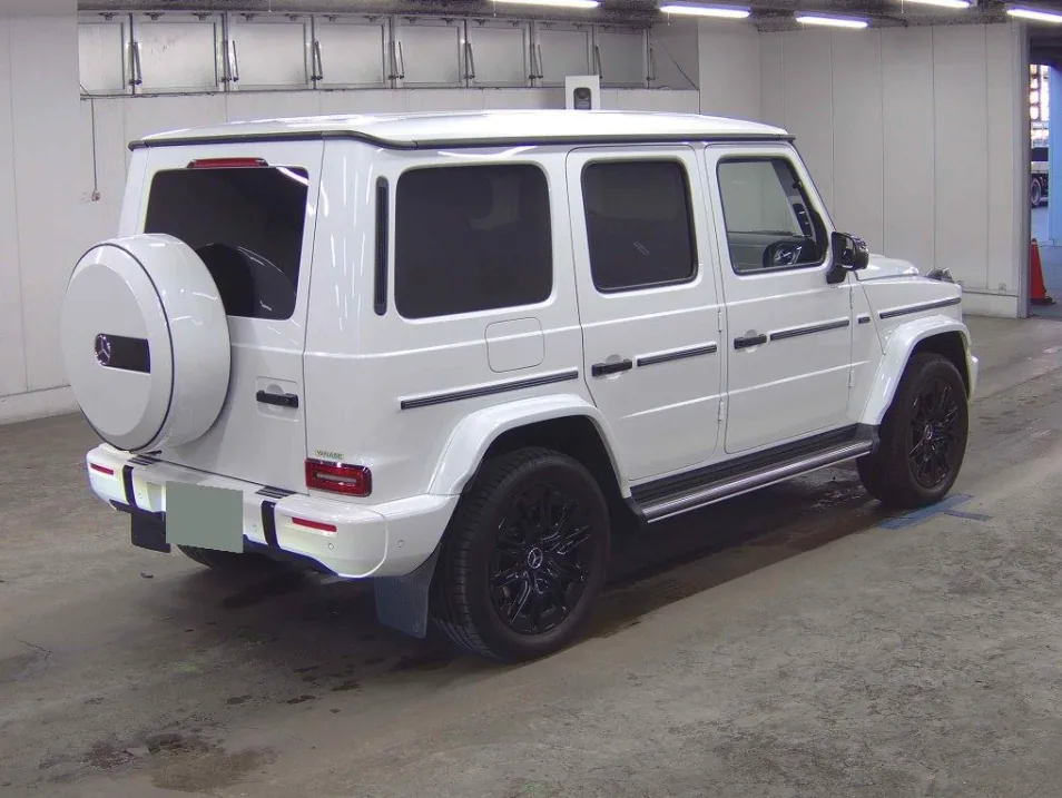 2025 Mercedes G-Class G450d (W465) export Japan — image 4