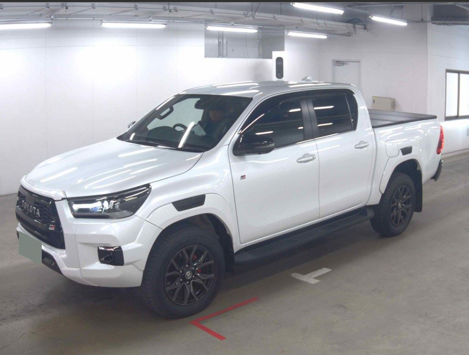 2024 Toyota Hilux Z GR Sport 4WD for sale - image 3