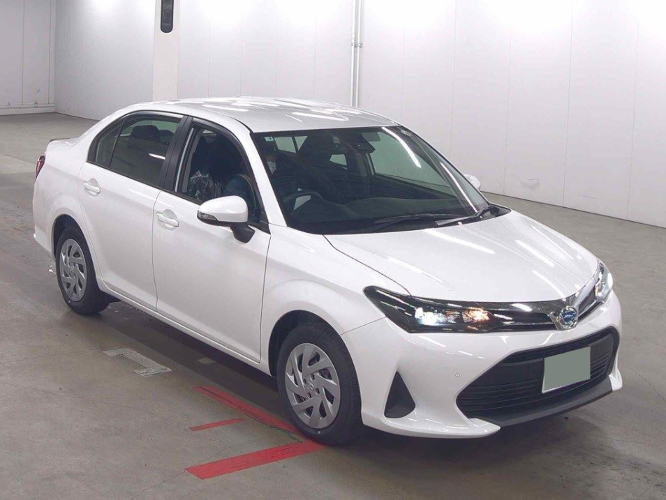 2025 Toyota Corolla Axio Hybrid EX for sale