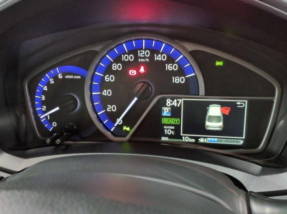 2025 Toyota Corolla Axio Hybrid EX for sale - image 6