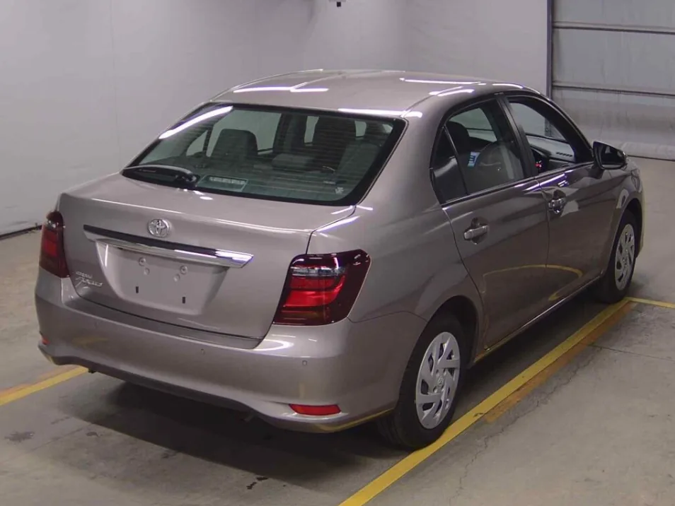 2024 Toyota Corolla Axio EX export Japan — image 4