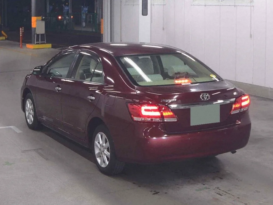 2020 Toyota Premio 1.5F L Package export Japan — image 2
