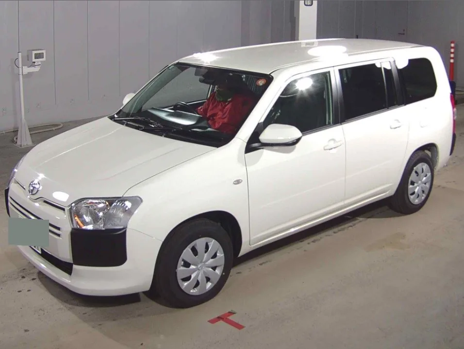 2026 Toyota Probox Hybrid F export Japan — image 3