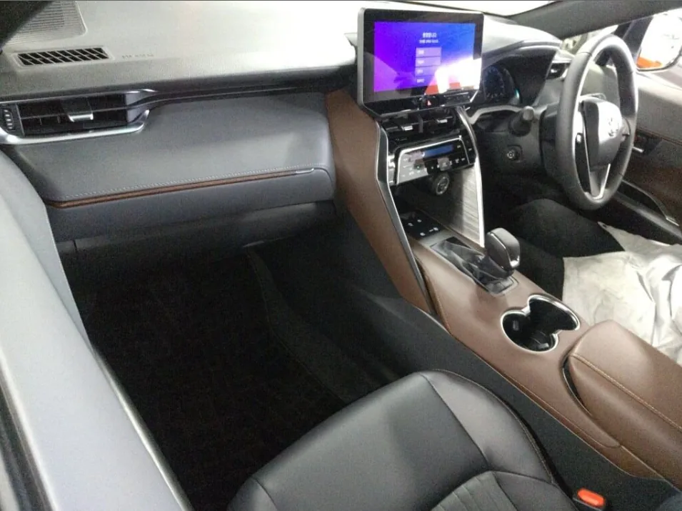 2026 Toyota Harrier Hybrid G export Japan — image 5