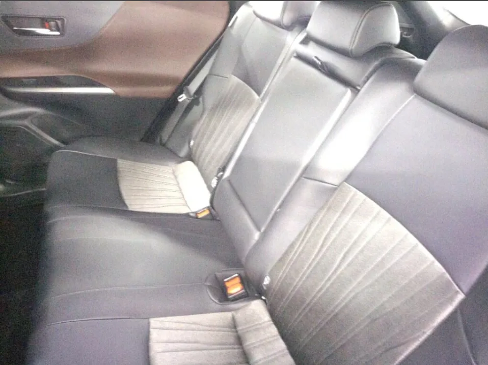 2026 Toyota Harrier Hybrid G export Japan — image 6