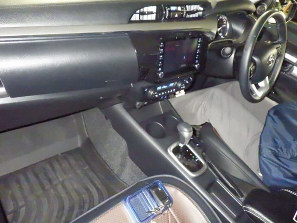 2024 Toyota Hilux 4D 4WD Z for sale - image 5