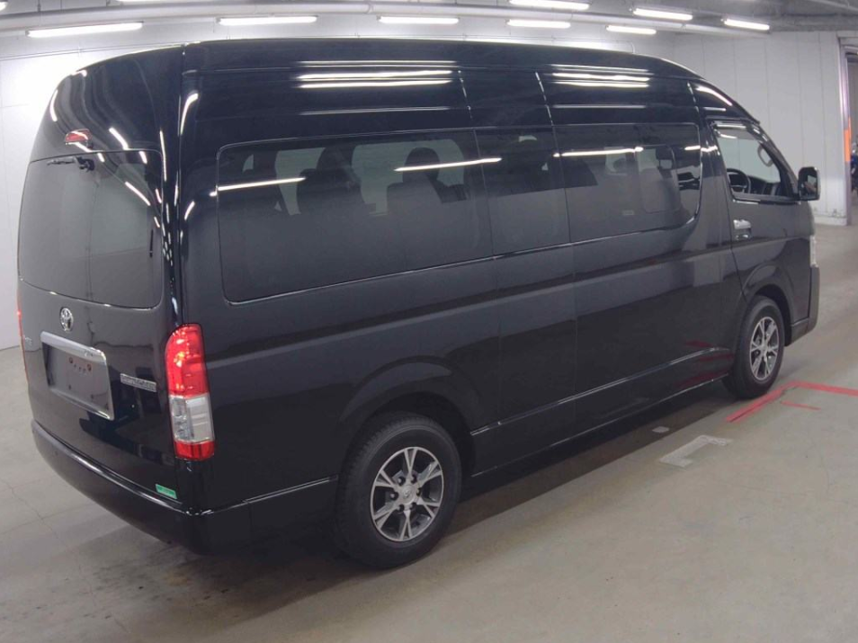 2021 Toyota Hiace Wagon 4D Grand Cabin for sale - image 4
