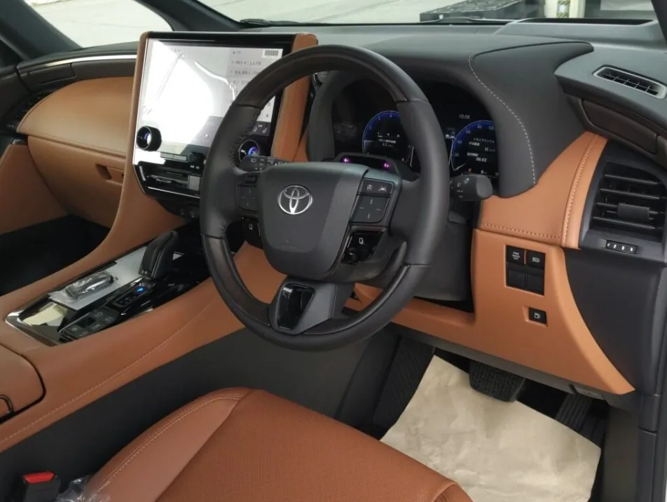 2026 Toyota Vellfire 5D Z Premier export Japan — image 5