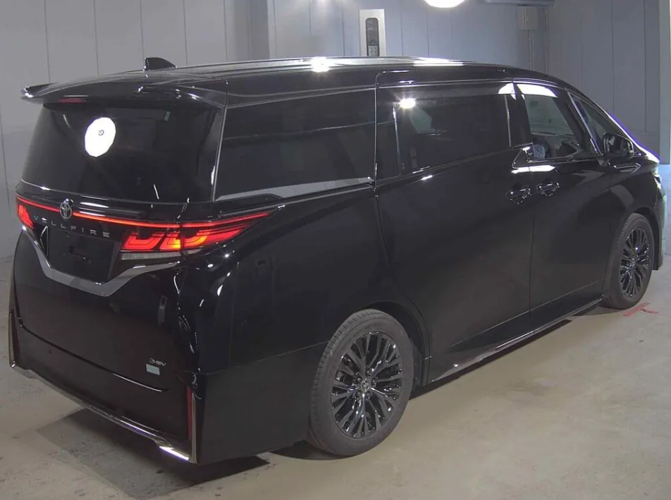 2023 Toyota Vellfire Hybrid 5D Z Premier export Japan — image 4