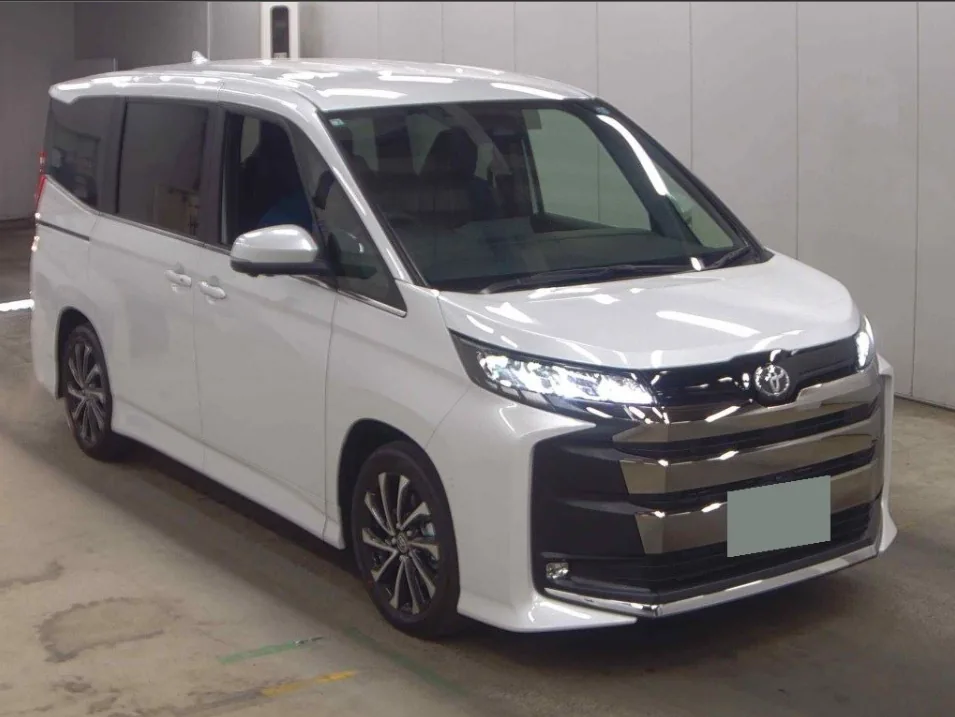 2026 Toyota Noah Hybrid 5D S-Z export Japan