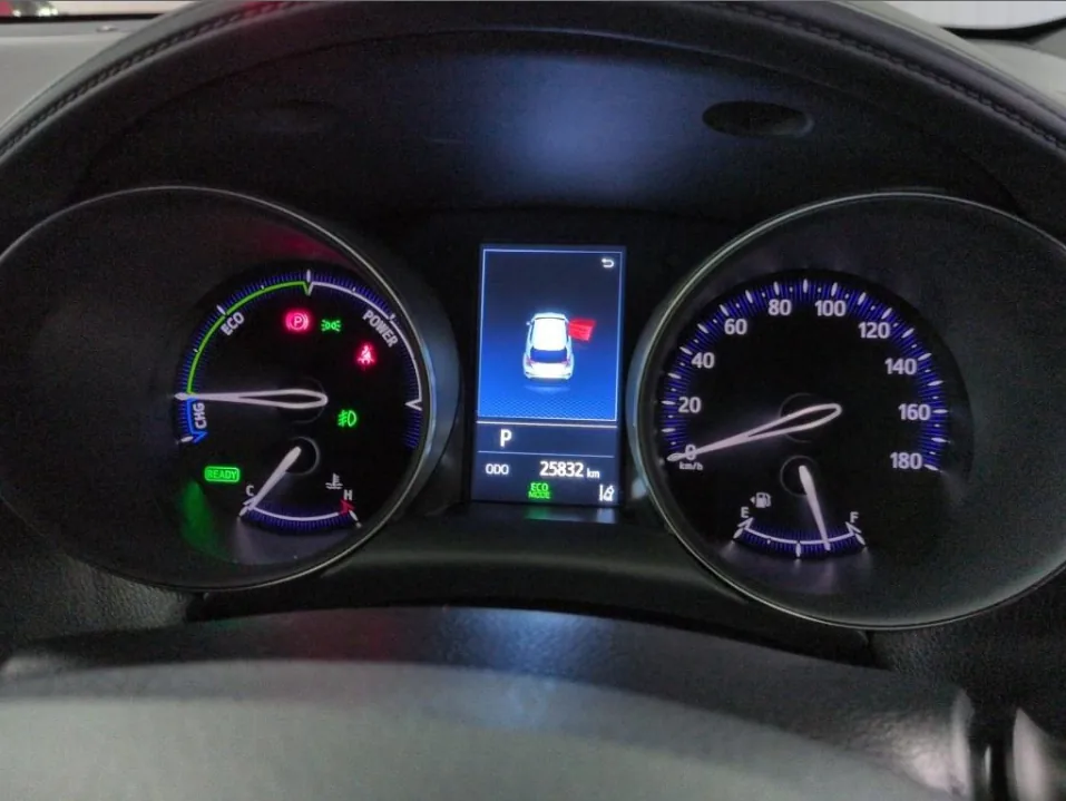 2023 Toyota C-HR 5D G Mode Nero Safety Plus III export Japan — image 6